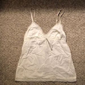 Beautiful Abercrombie & Fitch babydoll tank top. Off white in color. Extra small